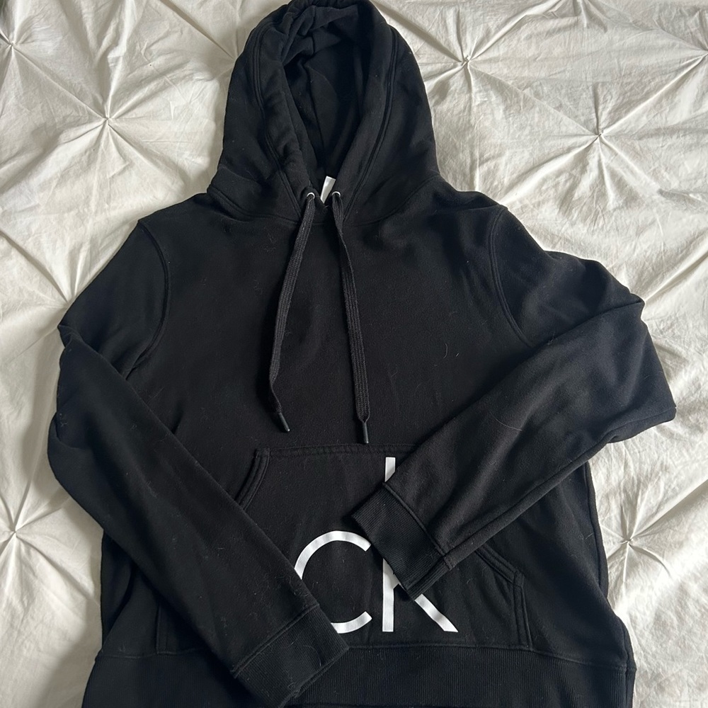 2/$20 Calvin Klein Women’s Medium logo Hoodie